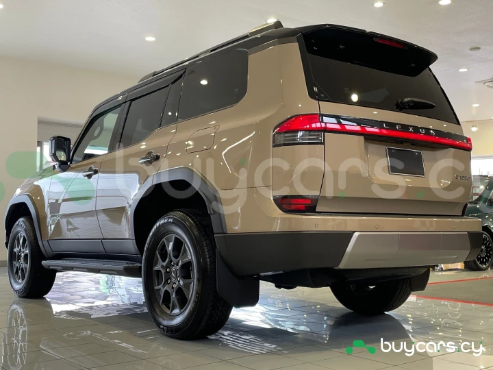 Lexus GX Beige