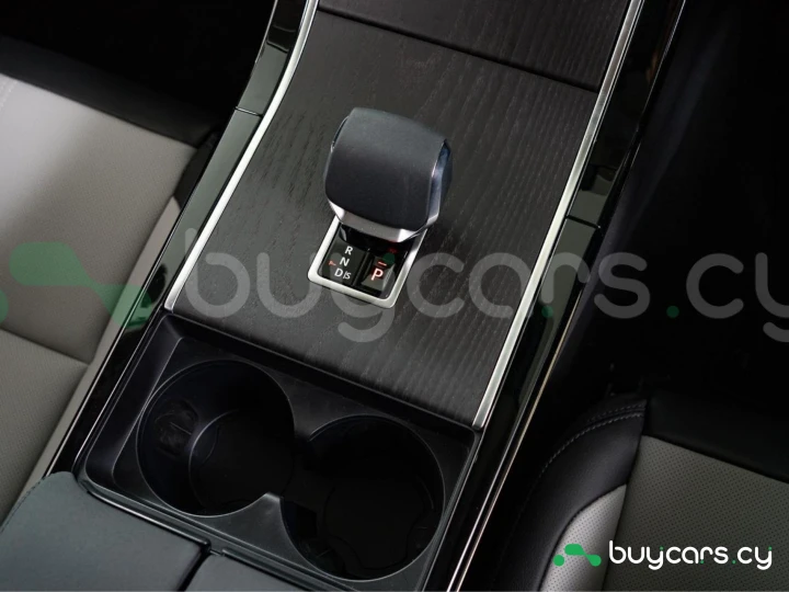 Land Rover Range Rover Velar Blue