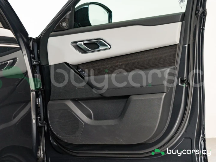 Land Rover Range Rover Velar Blue