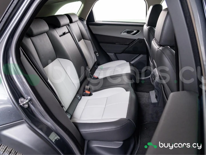 Land Rover Range Rover Velar Blue