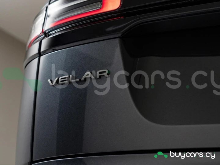 Land Rover Range Rover Velar Blue