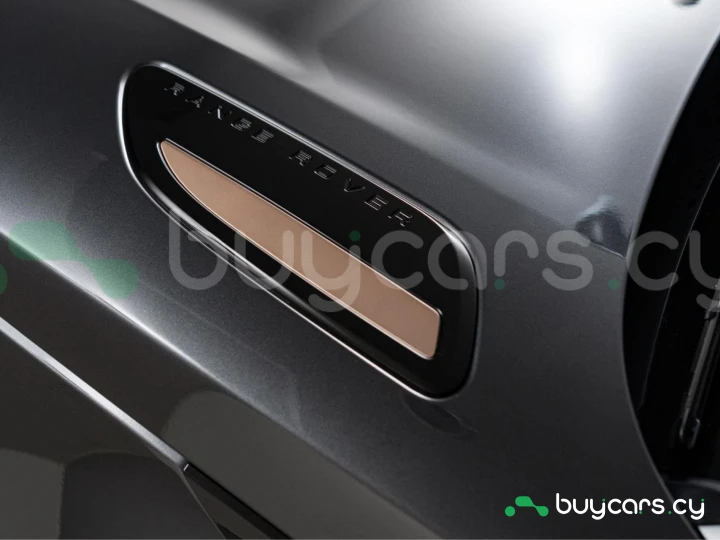 Land Rover Range Rover Velar Blue