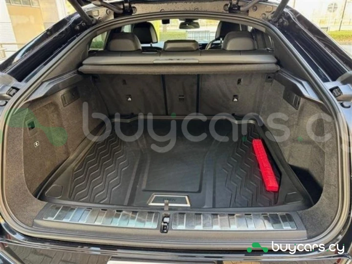 BMW X6 Черный
