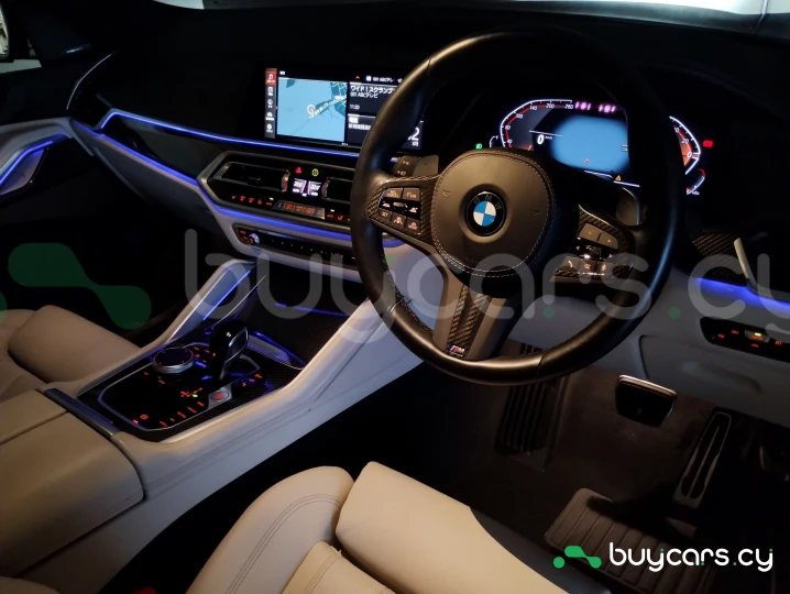 BMW X6 Темно-красный