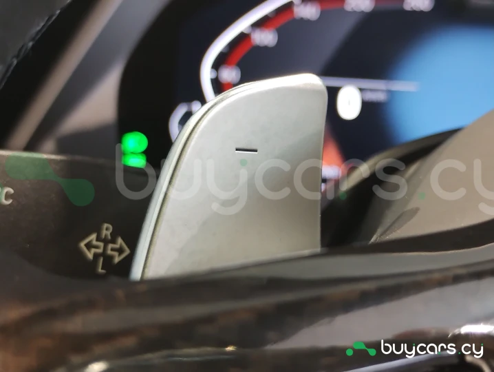 BMW X6 Темно-красный