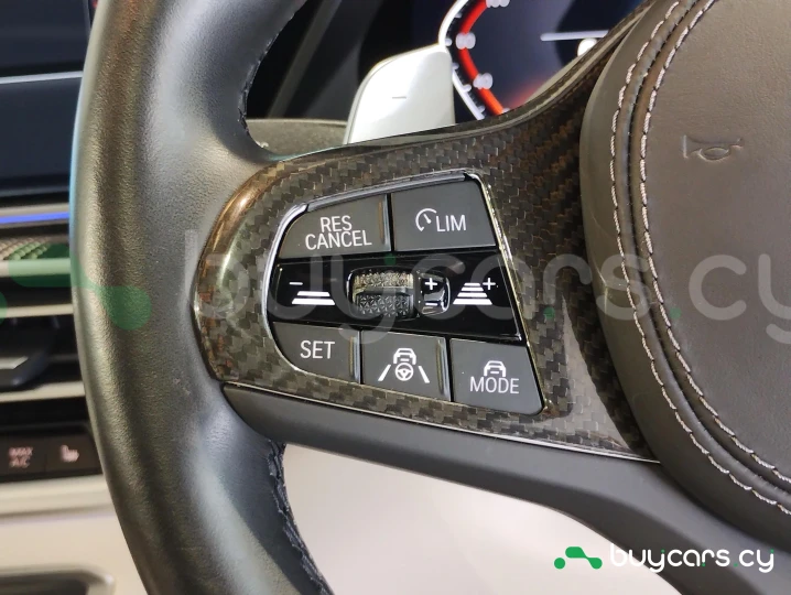 BMW X6 Темно-красный