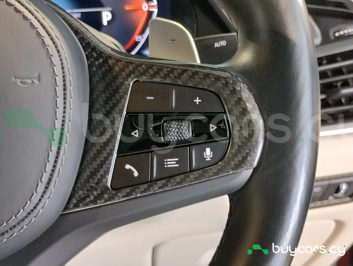 BMW X6 Темно-красный