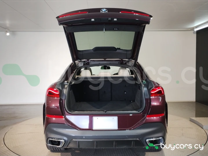 BMW X6 Темно-красный