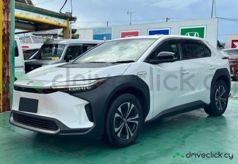 Toyota BZ4X White