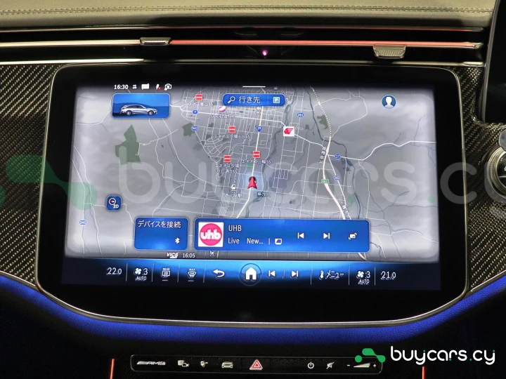 Mercedes E-class Red