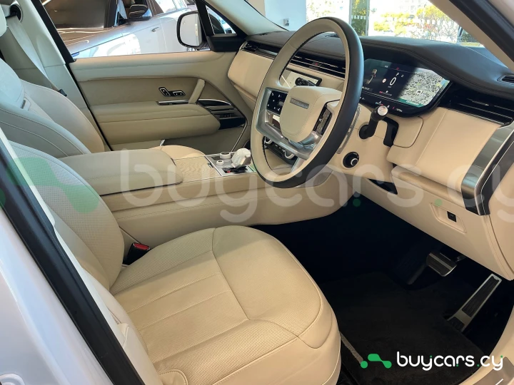 Land Rover Range Rover Белый