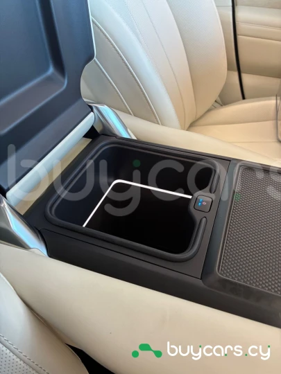 Land Rover Range Rover Белый