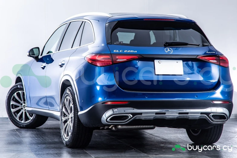 Mercedes GLC-class Синий