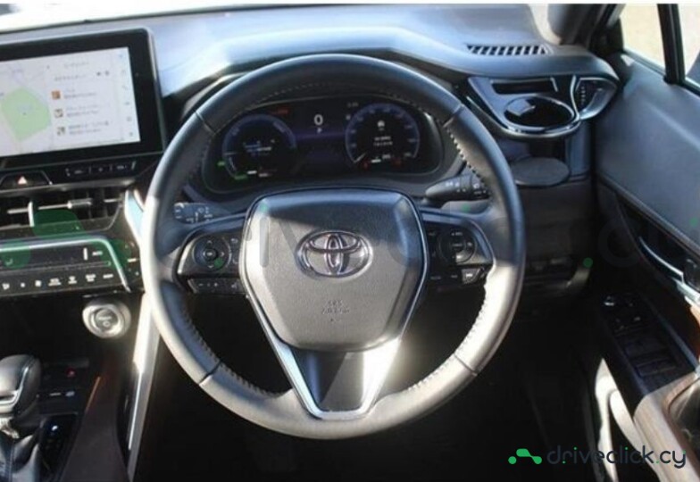 Toyota Harrier Белый