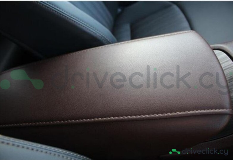 Toyota Harrier Белый