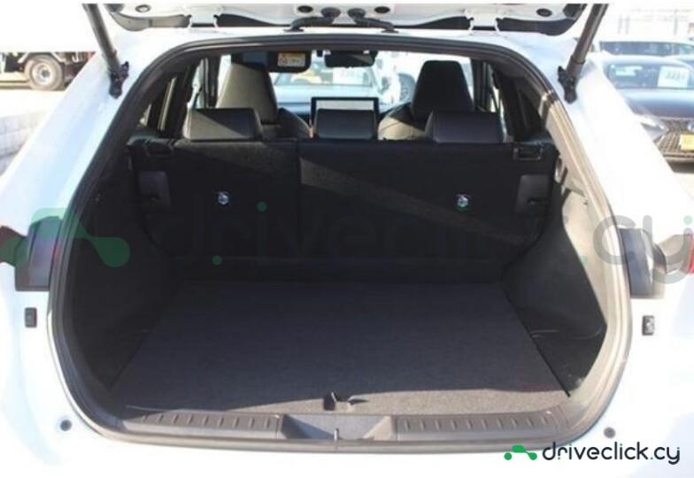 Toyota Harrier Белый