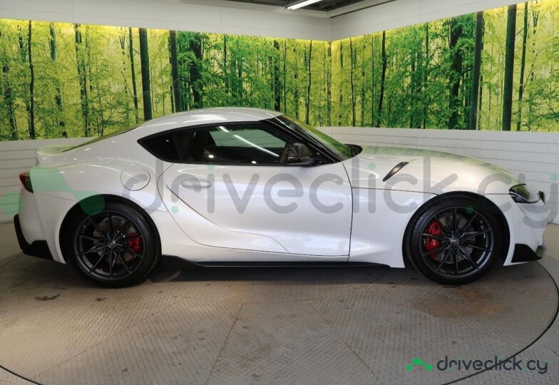Toyota Supra White