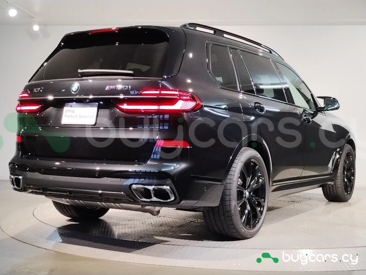 BMW X7 Черный