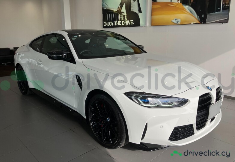 BMW M4 White