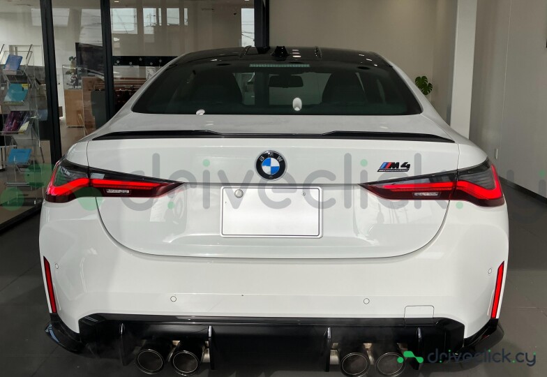 BMW M4 White