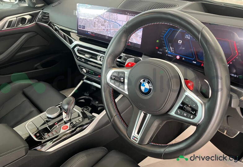 BMW M4 White