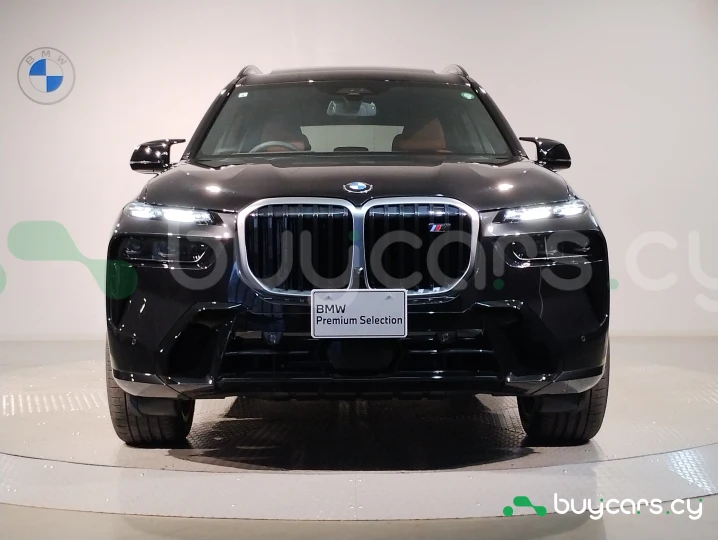 BMW X7 Черный