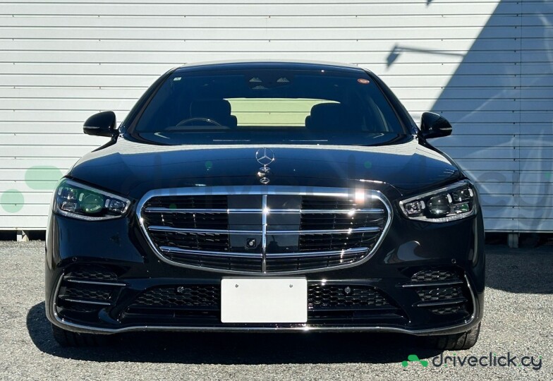 Mercedes S-class Black