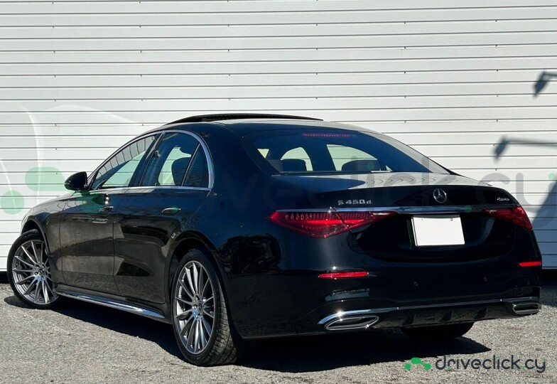 Mercedes S-class Black
