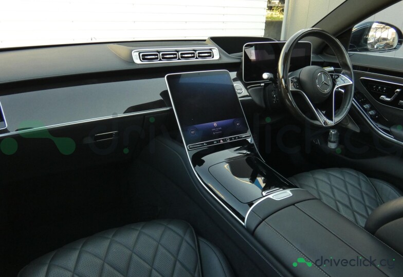 Mercedes S-class Black