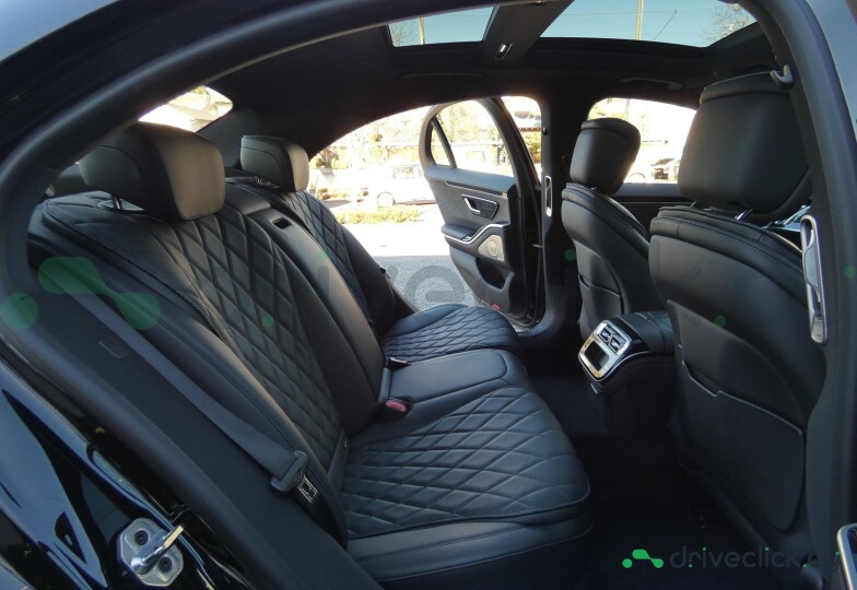 Mercedes S-class Black