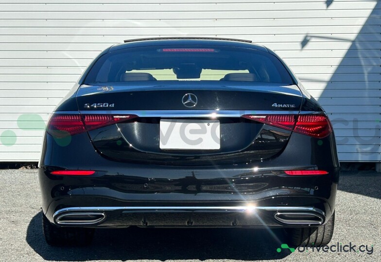 Mercedes S-class Black