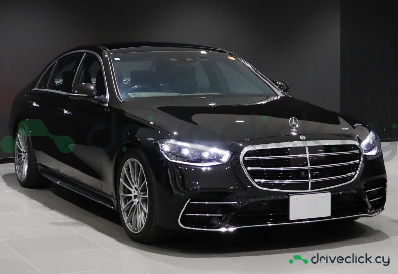 Mercedes S-class Black