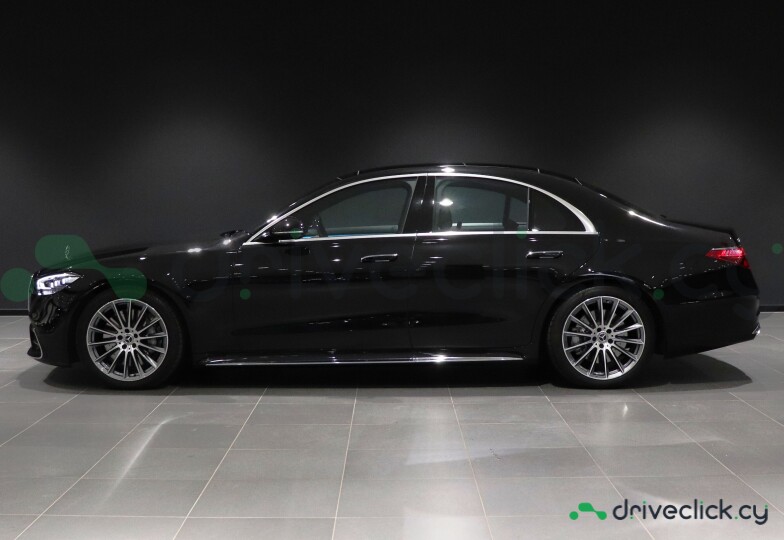 Mercedes S-class Black