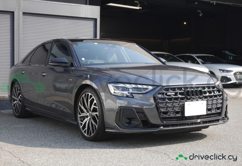 Audi A8 Black