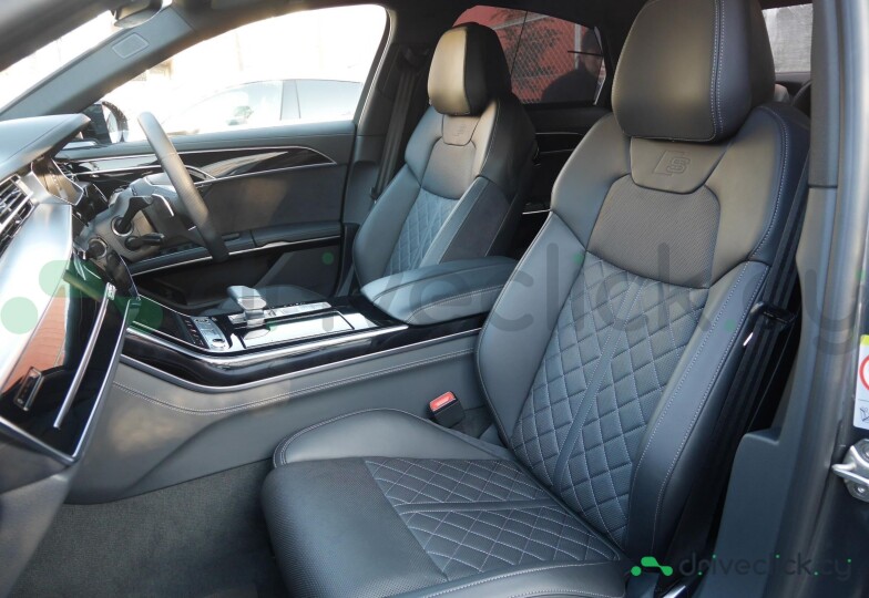 Audi A8 Black