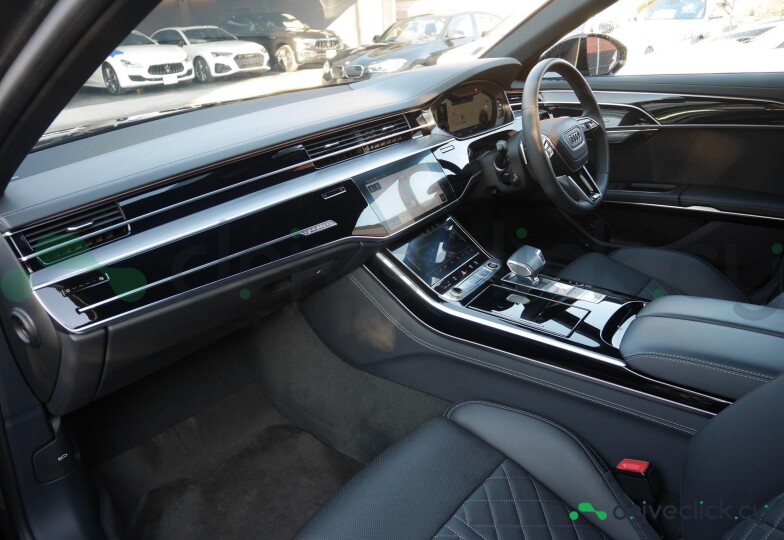 Audi A8 Black