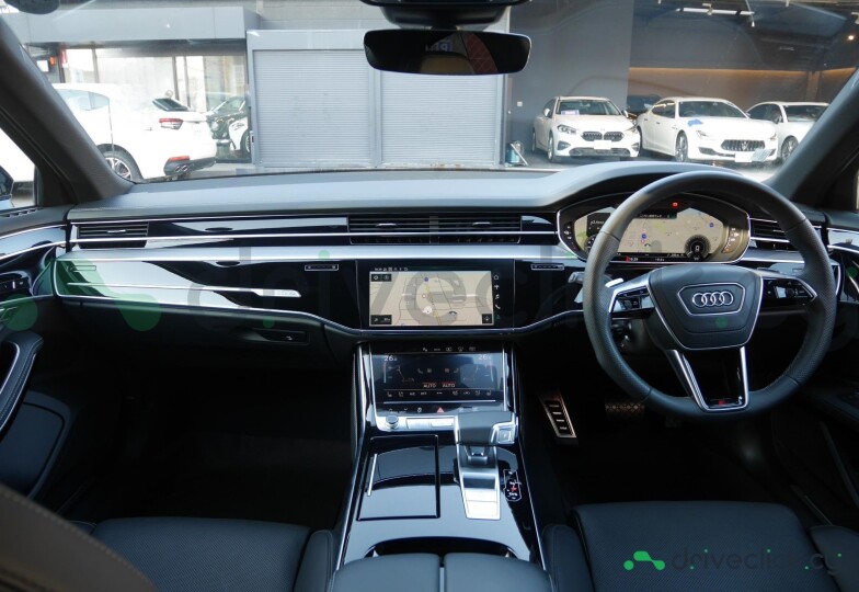 Audi A8 Black