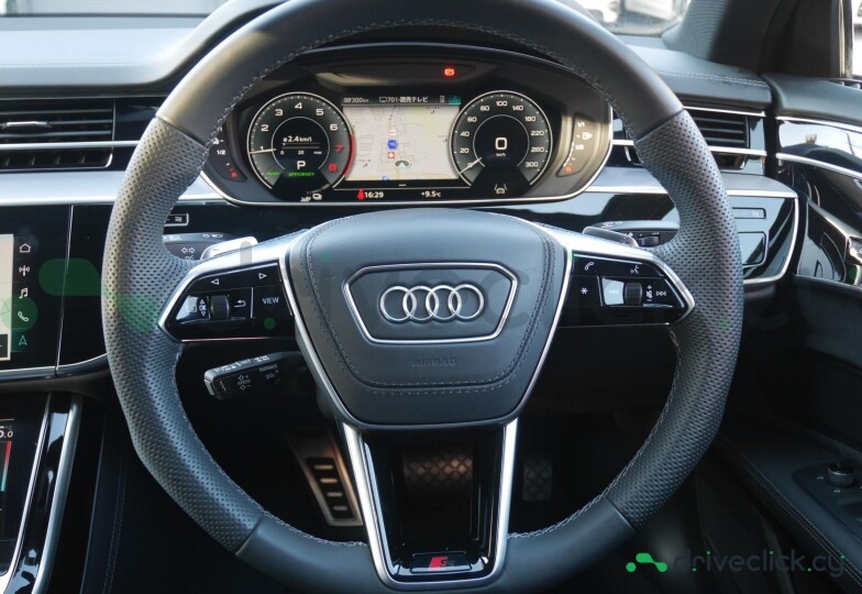 Audi A8 Black