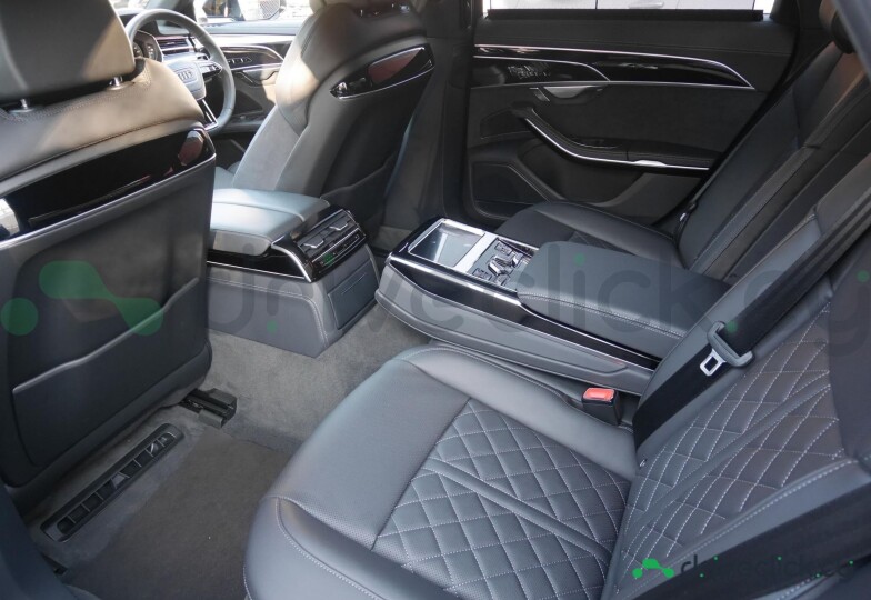 Audi A8 Black
