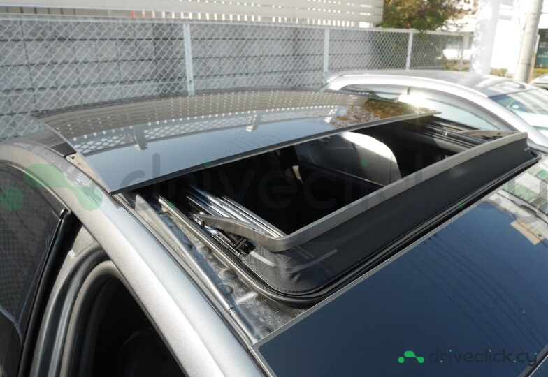 Audi A8 Black