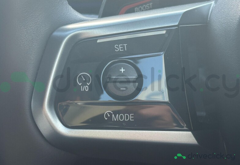 BMW i5 White