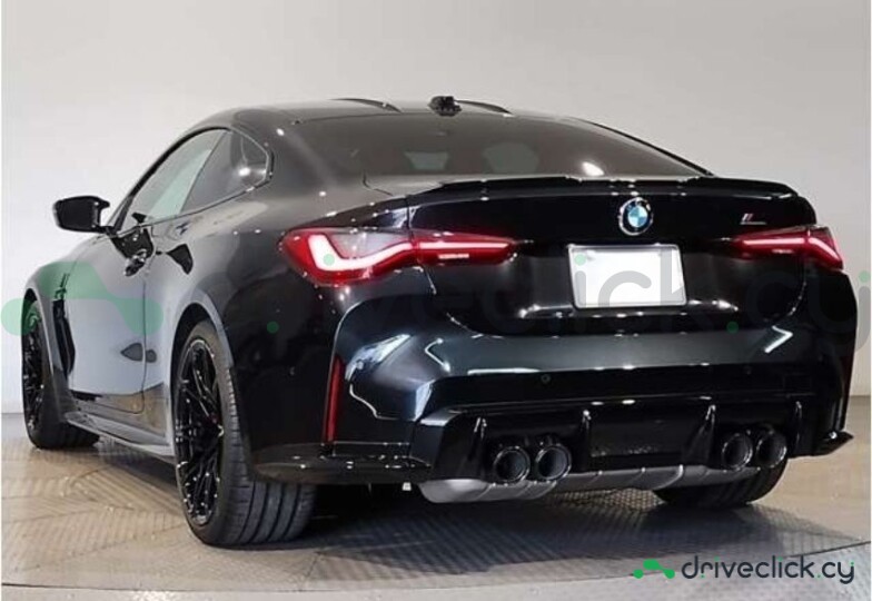 BMW M4 Black