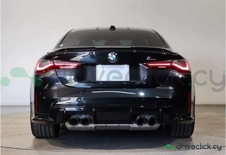BMW M4 Black