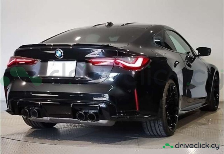 BMW M4 Black