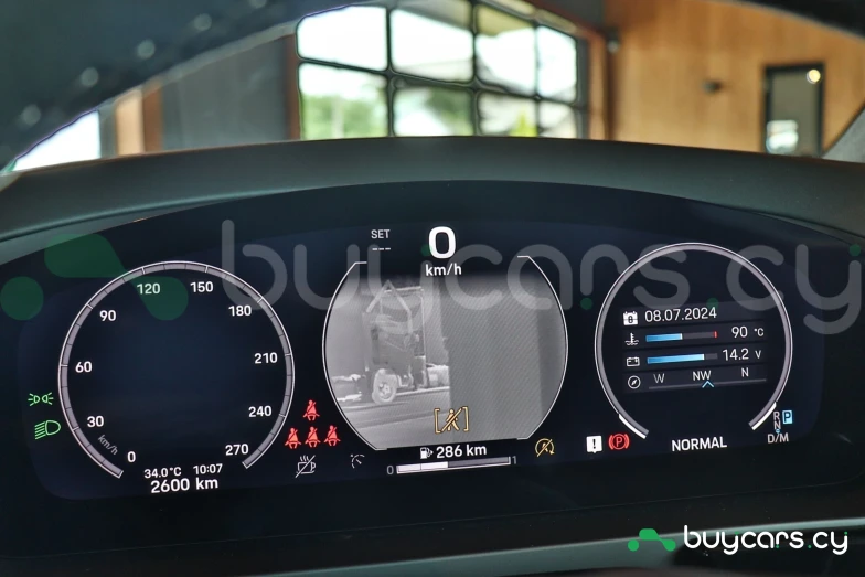 Porsche Cayenne Бежевый