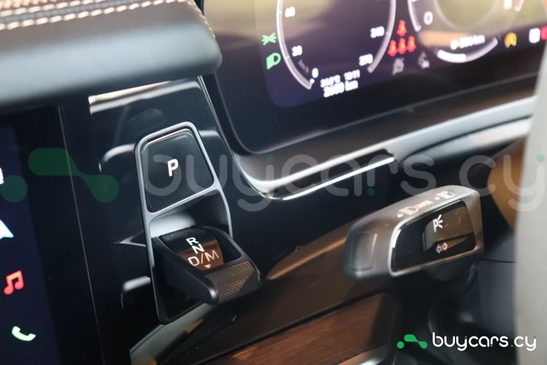 Porsche Cayenne Бежевый