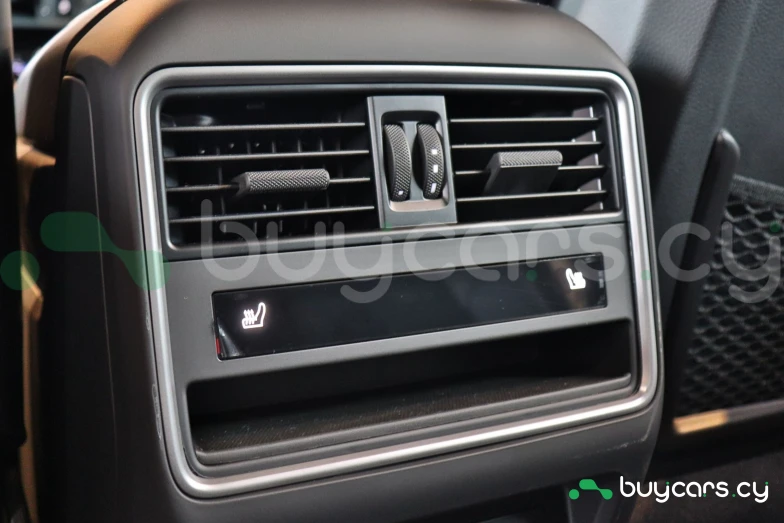 Porsche Cayenne Бежевый