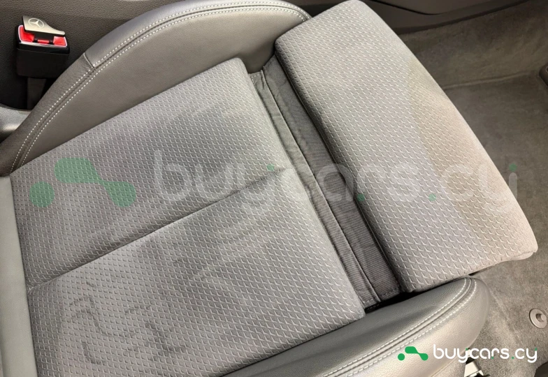 Audi Q8 Sportback e-tron Синий