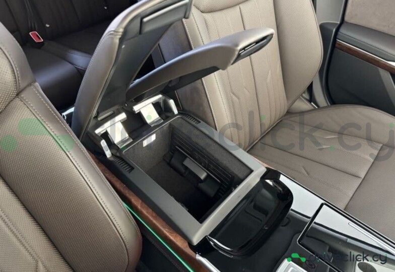 Audi A8 Blue