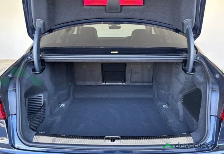 Audi A8 Blue
